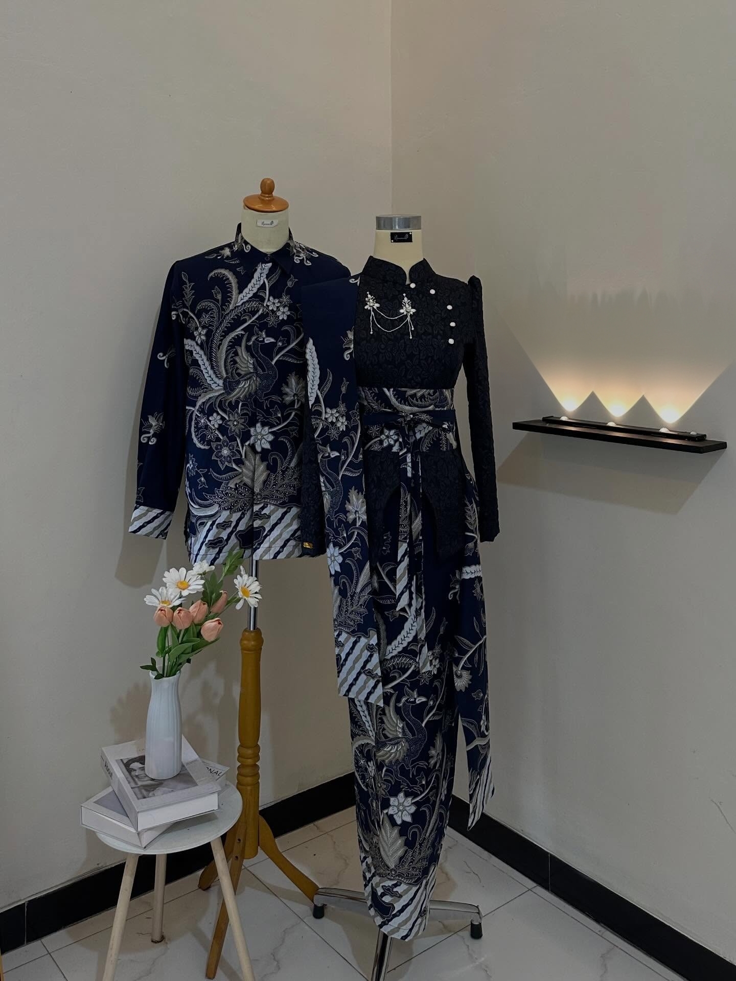 KEBAYA COUPLE